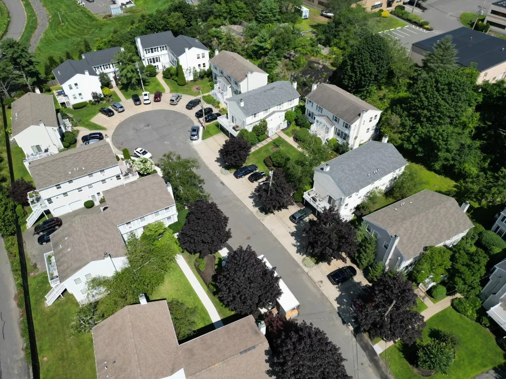 Beacon Ridge Townhomes in Marblehead MA