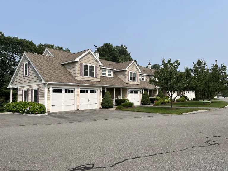 Riverview Park Condominiums in Middleton MA