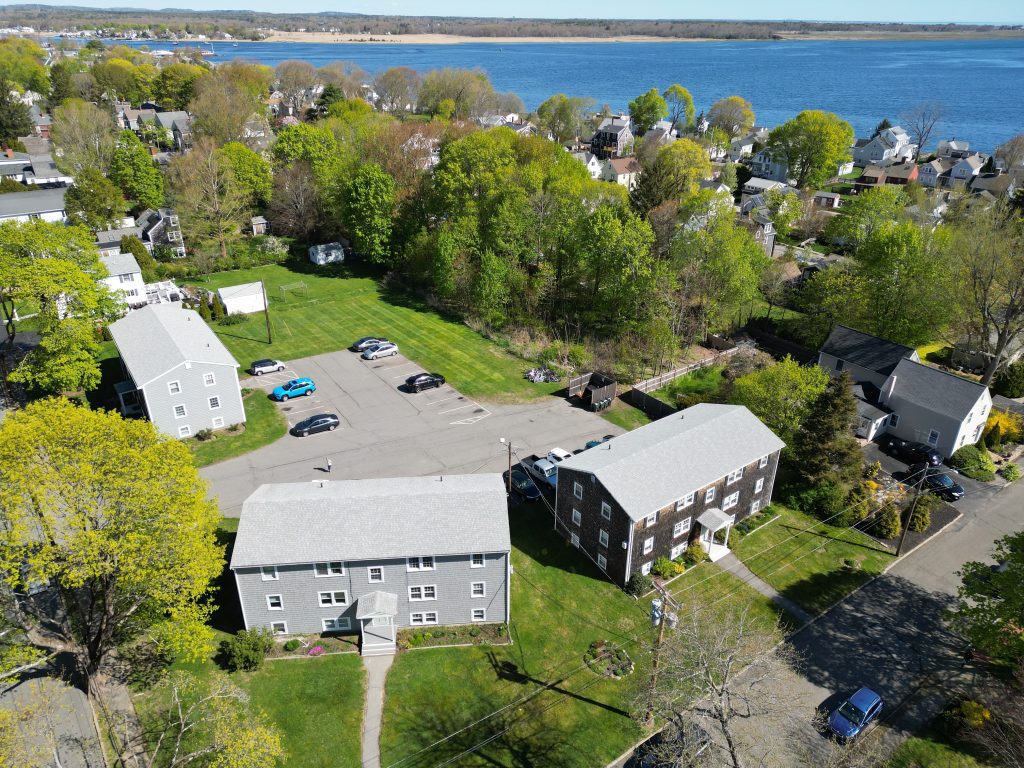 Beacon and Pine St Condos, Newburyport