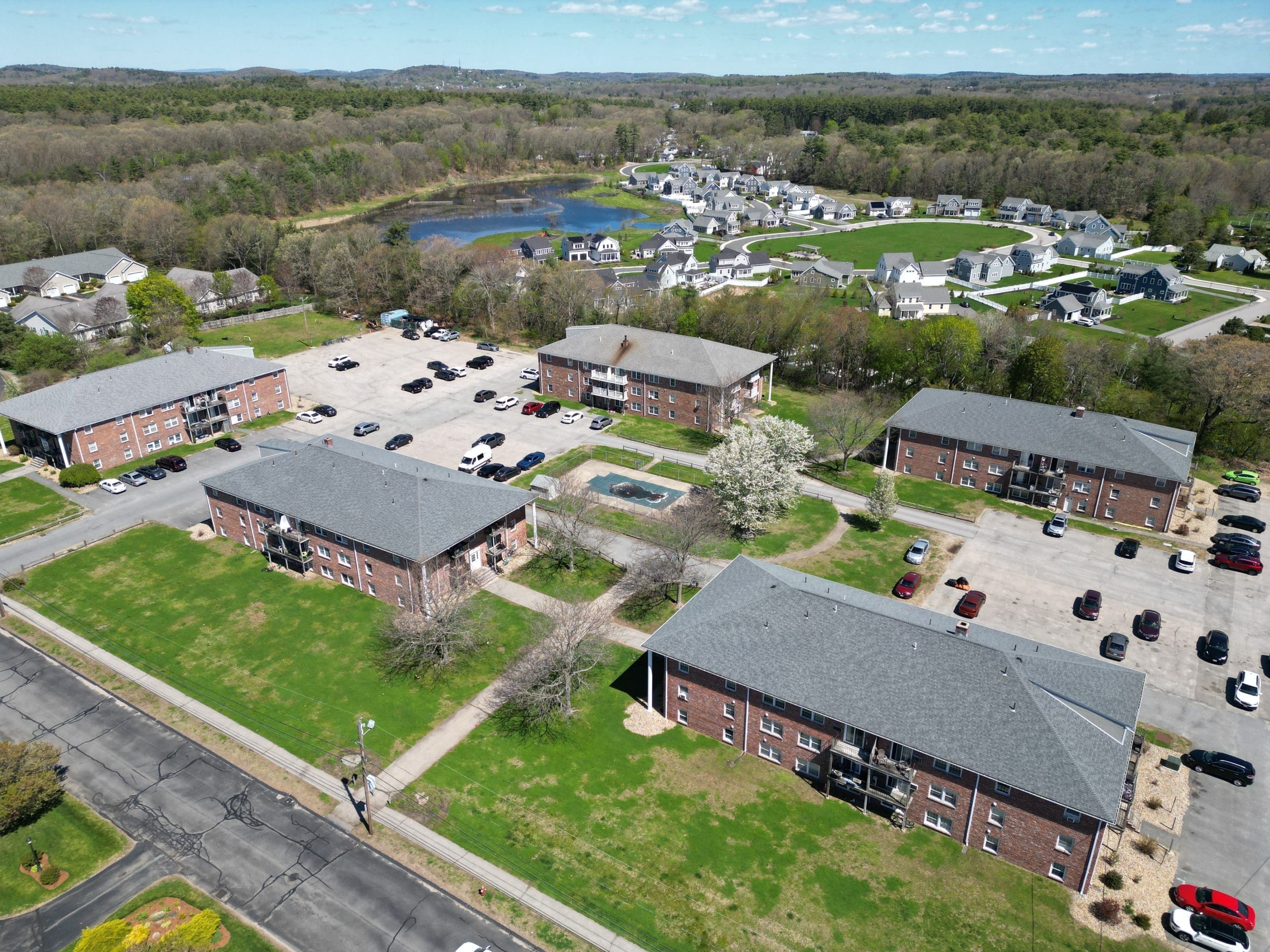 Country Club Estates Condo