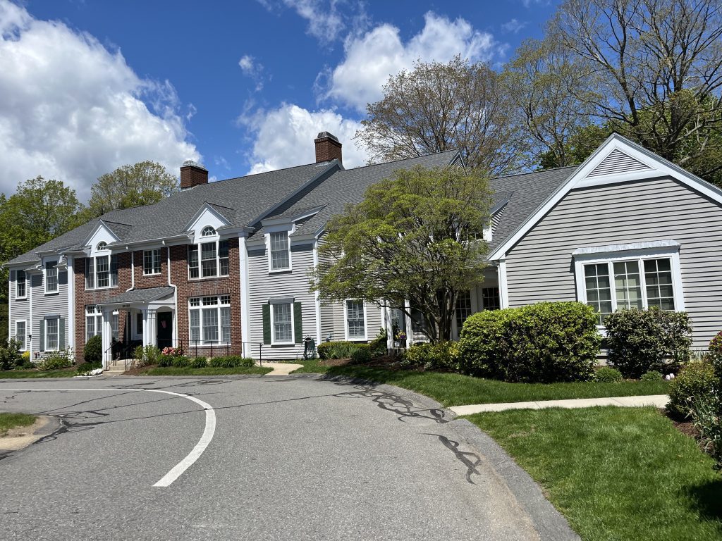 The Maples 55+ Community in Wenham