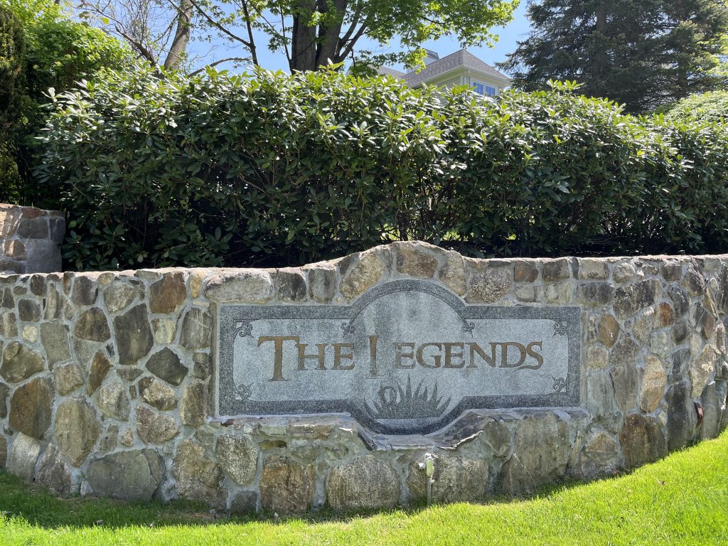 The Legends Townhomes at Andover Country Club. Crenshaw Lane Andover MA