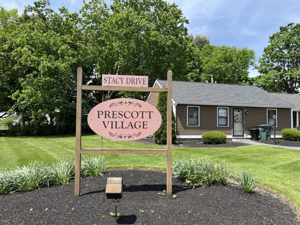 Prescott Village Condos - Stacy Drive North Andover