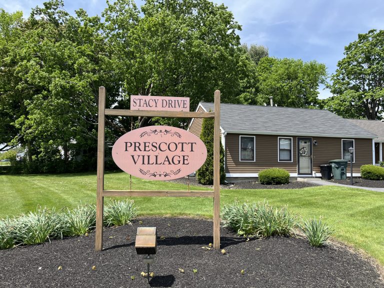 Prescott Village Condos - Stacy Drive North Andover