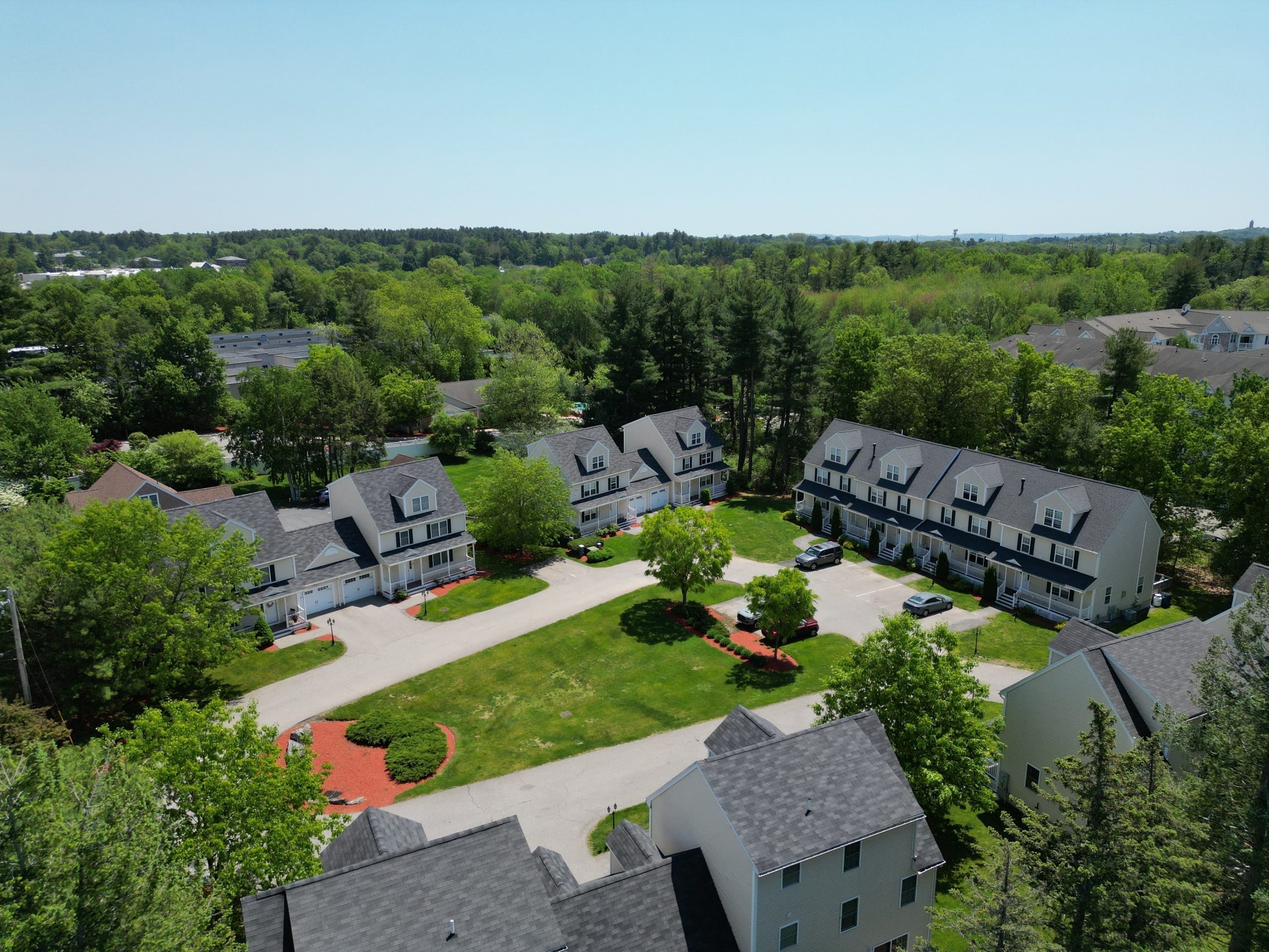 Hampshire Village, Methuen