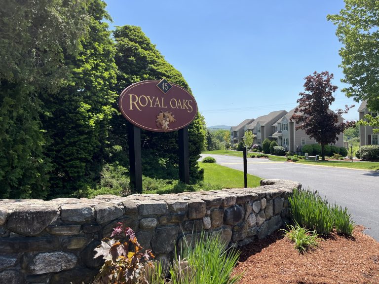 Royal Oaks Condos in Methuen MA