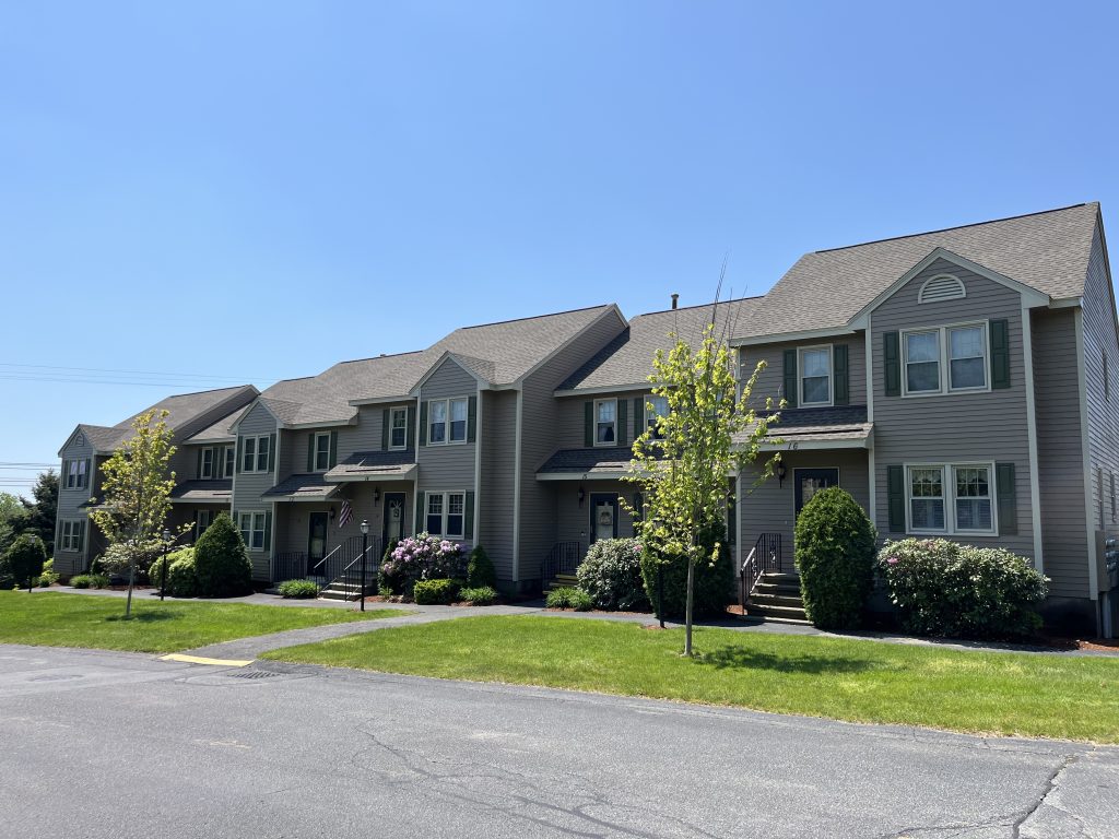 Royal Oaks Condos at 45 Washing St, Methuen MA