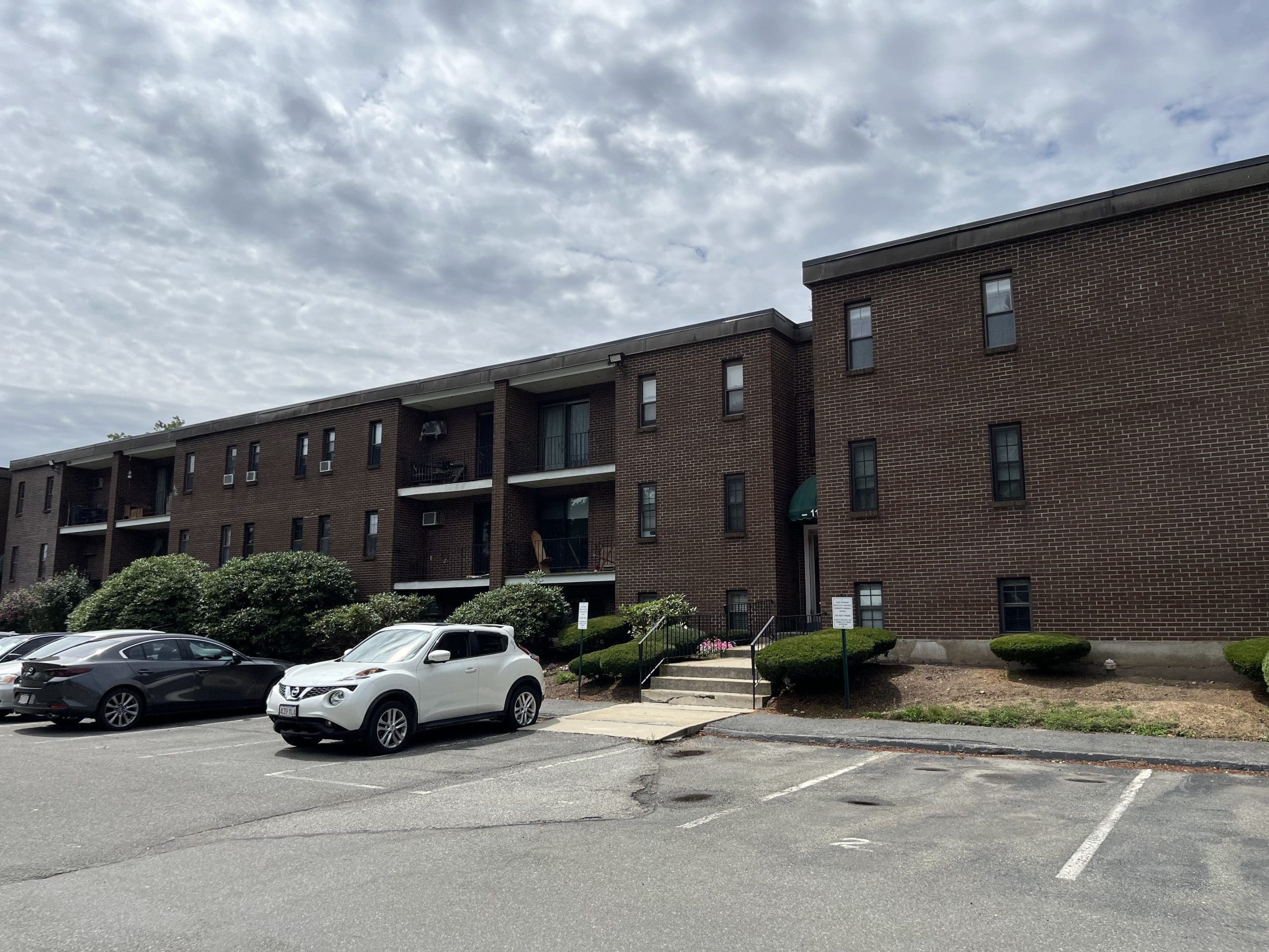 Bayside Condominium, Danvers interior