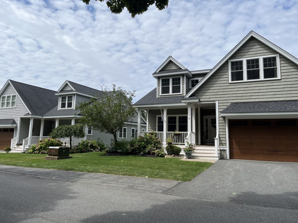 Edmund's Cove Condos in Danvers