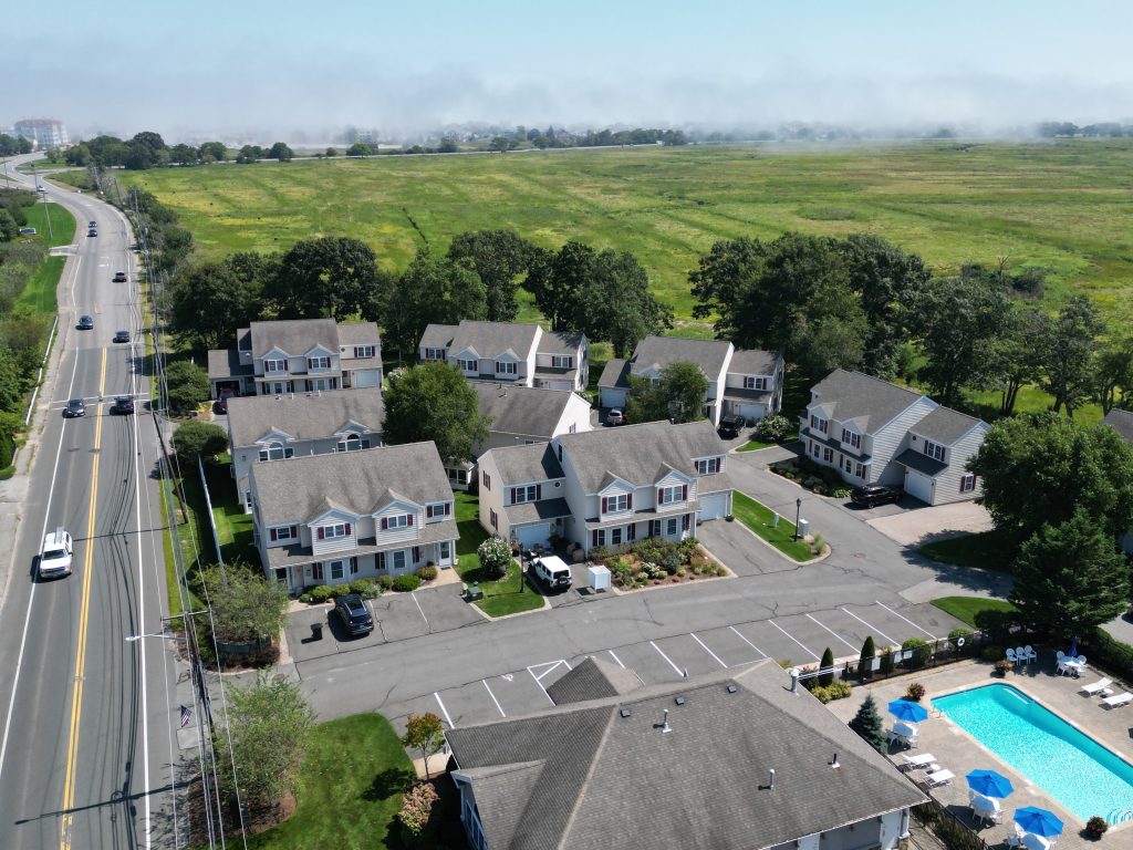 Atlantic Breeze Condos in Salisbury - 188 Beach Rd