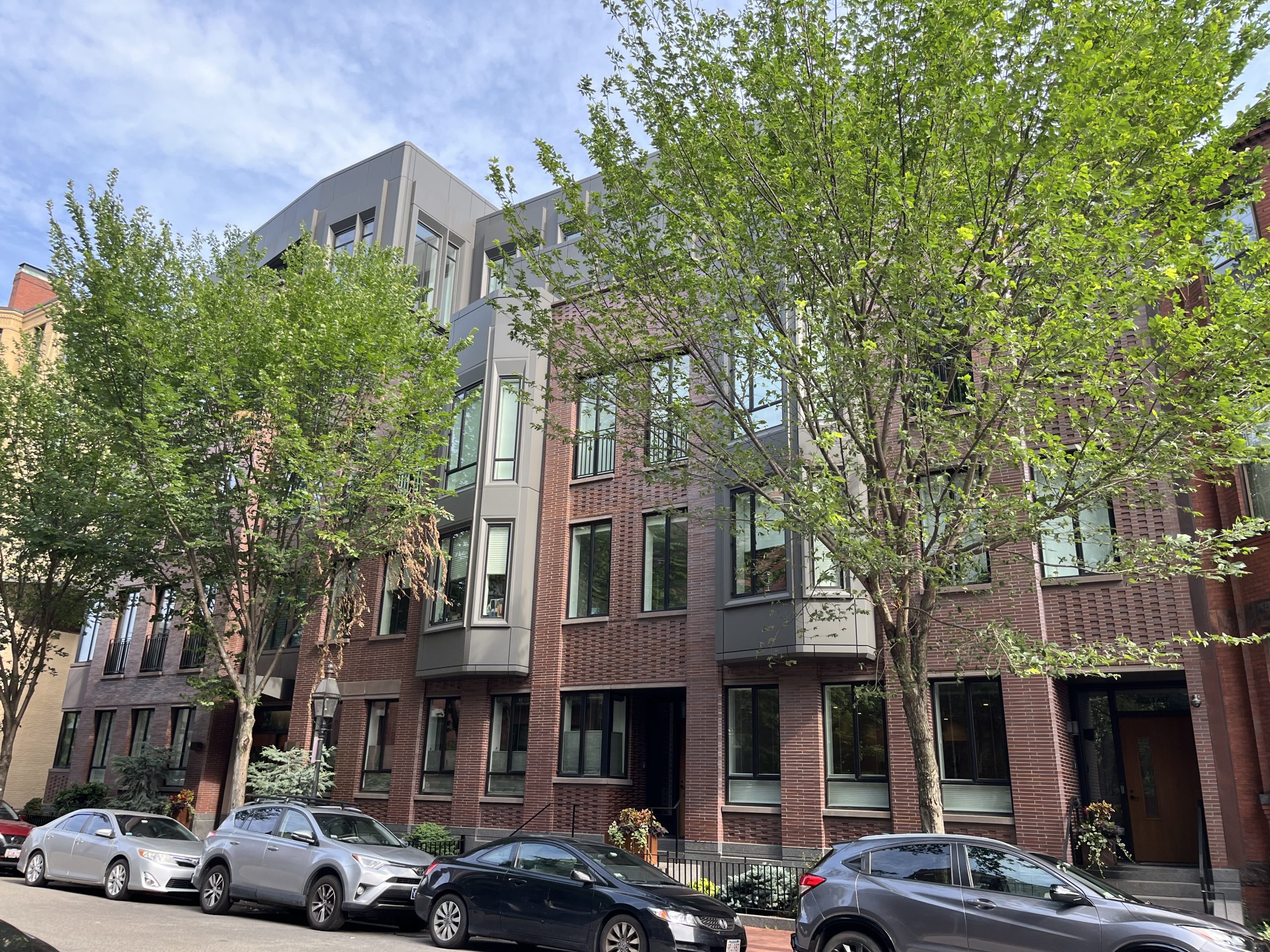 Four51 Marlborough - Back Bay Condos Boston