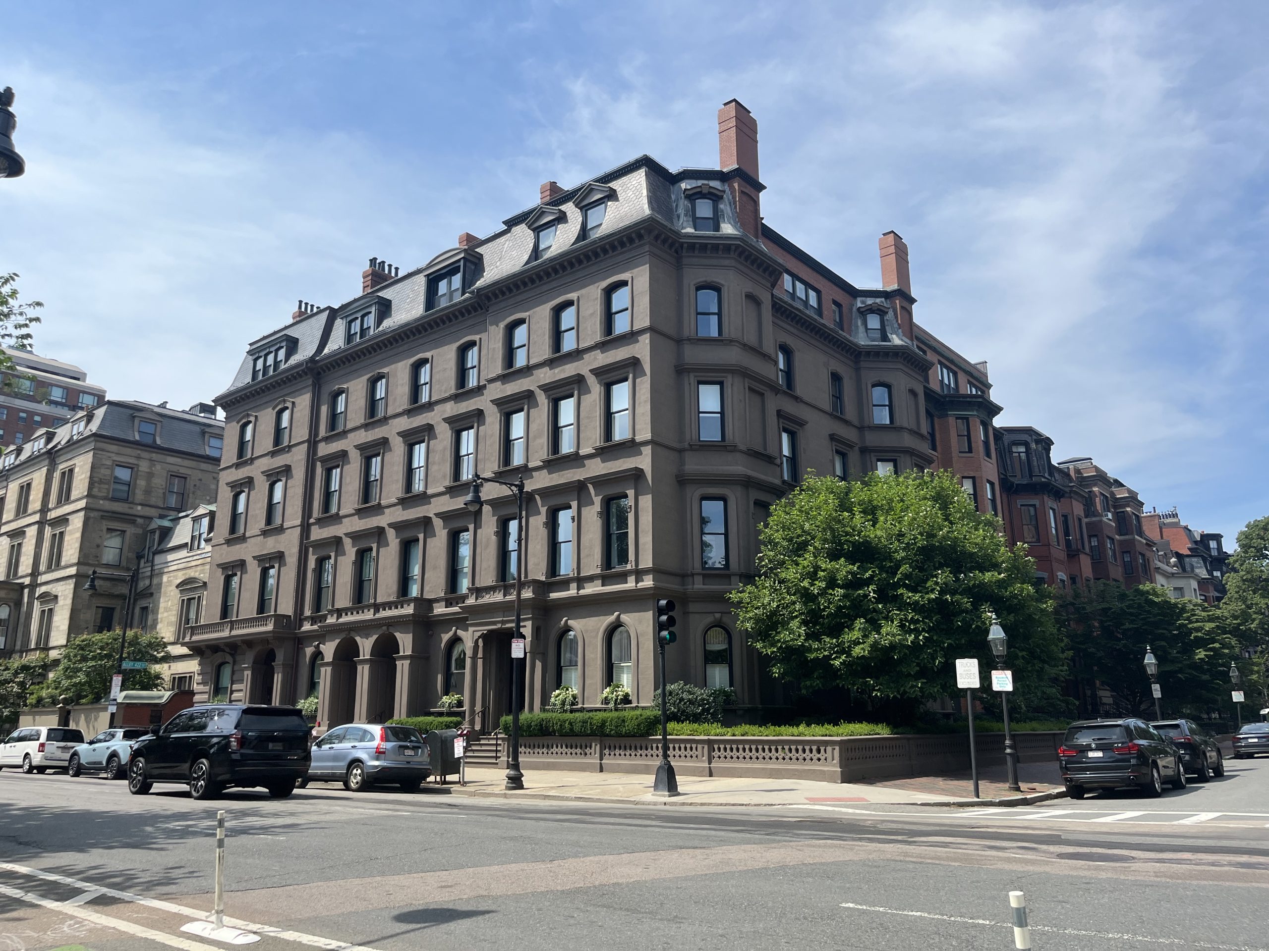 9 Arlington St, Luxury Condos in Boston