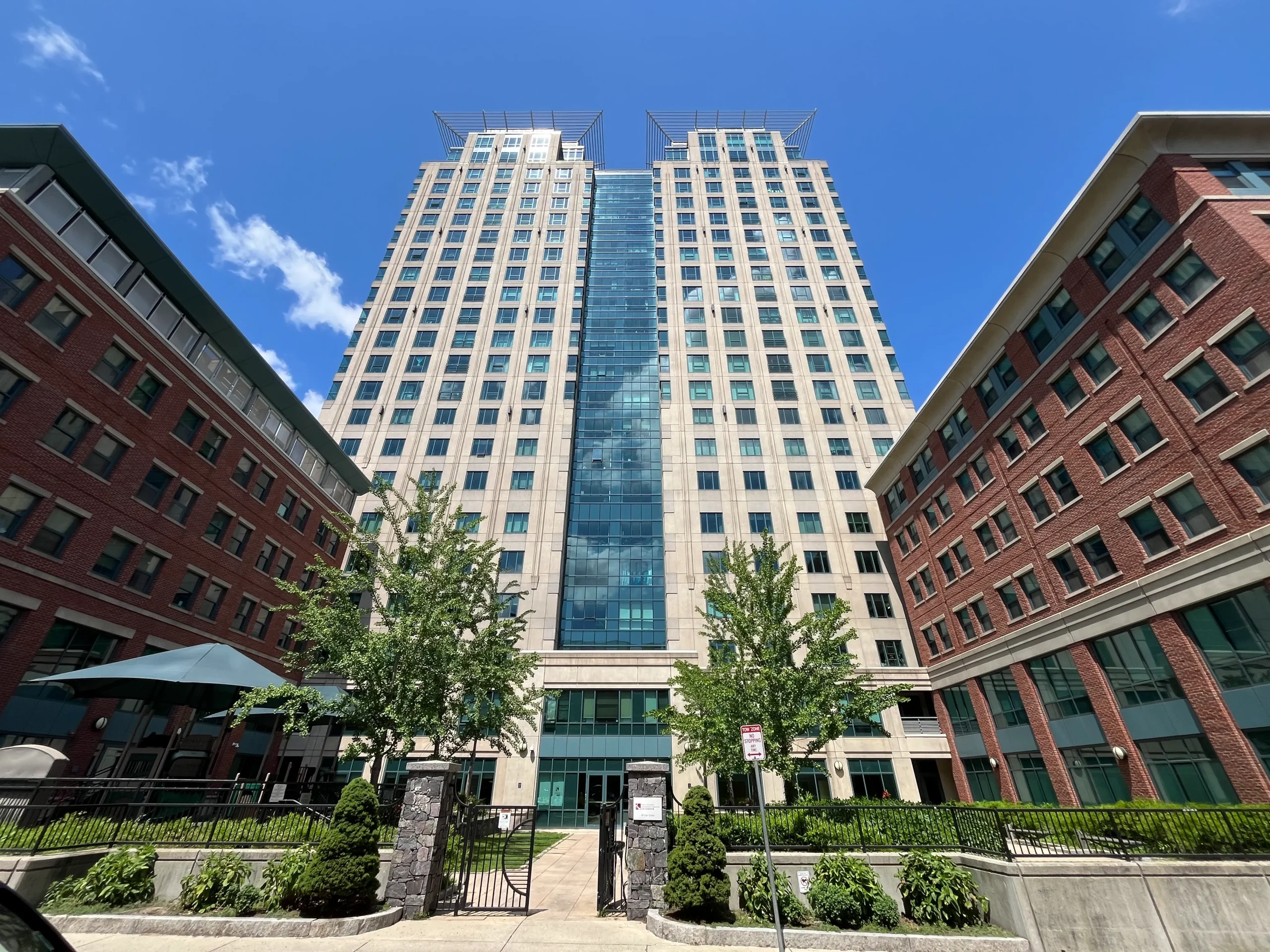 The Metropolitan Condos in Chinatown